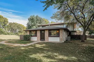 6432 84th Ct N, Brooklyn Park, MN 55445 - Photo 1
