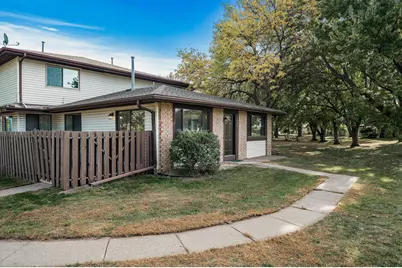 6432 84th Court N, Brooklyn Park, MN 55445 - Photo 3