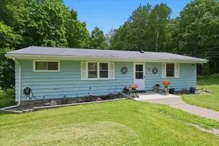 430 S Boundary Ave, Duluth, MN 55810 - Photo 1