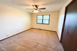 962 Miles Dr, Worthington, MN 56187 - Photo 21
