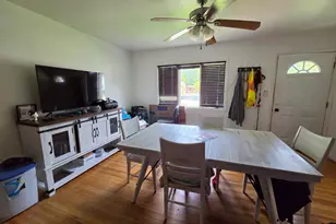 813 Ulstad Ave, Albert Lea, MN 56007 - Photo 3
