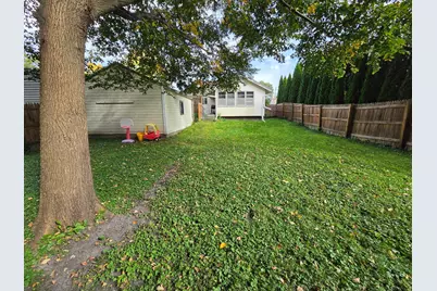 813 Ulstad Avenue, Albert Lea, MN 56007 - Photo 15