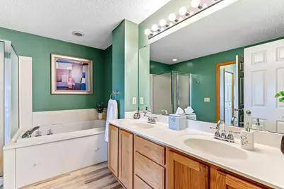 11845 85th Place N, Maple Grove, MN 55369 - Photo 27