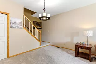 11845 85th Pl N, Maple Grove, MN 55369 - Photo 9