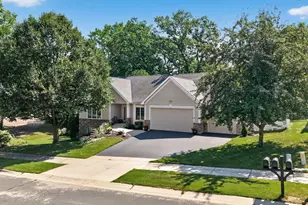 506 Hawthorne Woods Dr, Eagan, MN 55123 - Photo 77