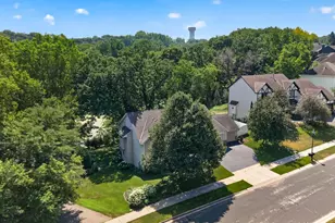 506 Hawthorne Woods Dr, Eagan, MN 55123 - Photo 81