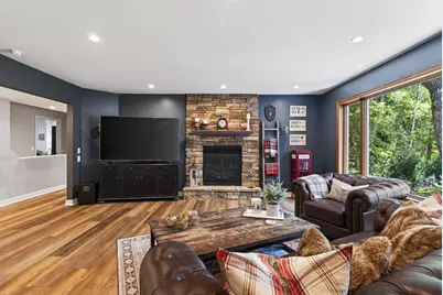 506 Hawthorne Woods Drive, Eagan, MN 55123 - Photo 51