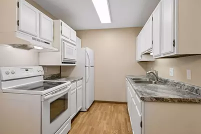 4 Pine Tree Drive #215, Arden Hills, MN 55112 - Photo 7