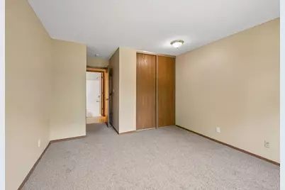 4 Pine Tree Drive #215, Arden Hills, MN 55112 - Photo 17