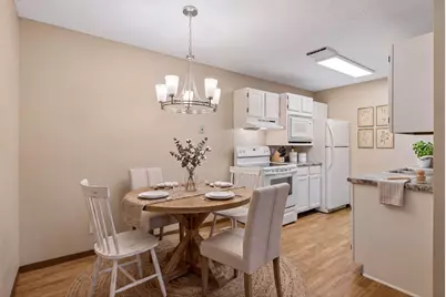4 Pine Tree Drive #215, Arden Hills, MN 55112 - Photo 3
