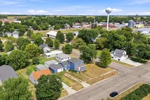 802 Hobart St, Hawley, MN 56549 - Photo 29