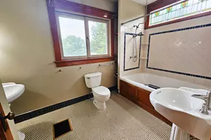 121 N 5th St, Montevideo, MN 56265 - Photo 25