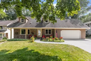 944 11th Ave SE, Forest Lake, MN 55025 - Photo 1