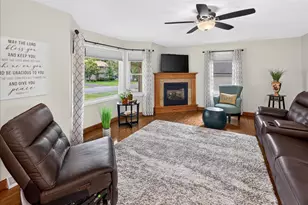 944 11th Ave SE, Forest Lake, MN 55025 - Photo 9