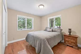 2048 17th Ave E, North Saint Paul, MN 55109 - Photo 11