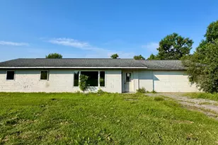 233 Oak Rd, Warroad, MN 56763 - Photo 1