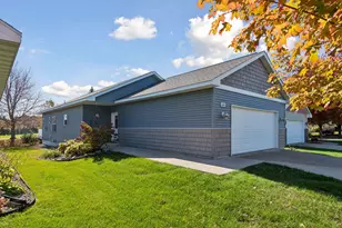 645 Tiffany Ln, Waconia, MN 55387 - Photo 1