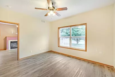 645 Tiffany Lane, Waconia, MN 55387 - Photo 9