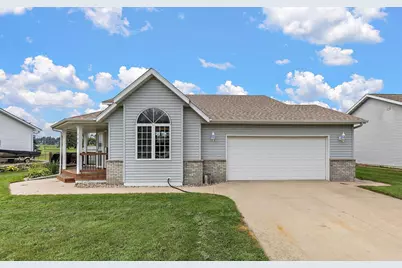 908 W 1st Street, West Concord, MN 55985 - Photo 33