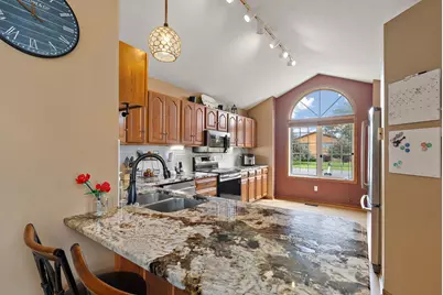 908 W 1st Street, West Concord, MN 55985 - Photo 5