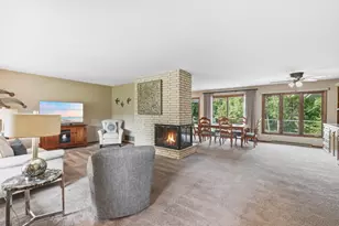 813 Everett Dr, Stillwater, MN 55082 - Photo 3