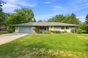 813 Everett Dr, Stillwater, MN 55082 - Photo 1