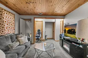 3047 Grand St NE, Minneapolis, MN 55418 - Photo 11