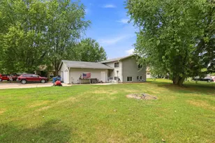 10200 129th Ave N, Champlin, MN 55316 - Photo 21