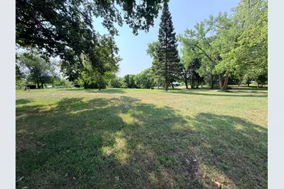 512 E Main Avenue, Frazee, MN 56544 - Photo 7