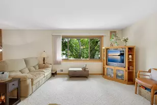 1501 W 140th St, Burnsville, MN 55337 - Photo 5