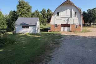 38151 Co Hwy 35, Dent, MN 56528 - Photo 17