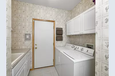 17533 Haralson Drive, Eden Prairie, MN 55347 - Photo 17