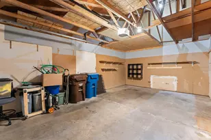 9362 Ranchview Ln N, Maple Grove, MN 55369 - Photo 33
