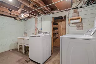 922 Beech St, Saint Paul, MN 55106 - Photo 29