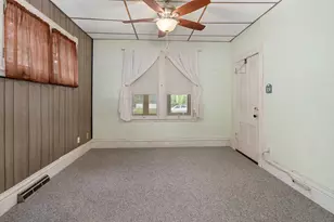 922 Beech St, Saint Paul, MN 55106 - Photo 27