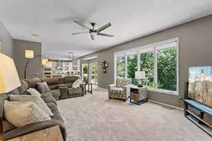 13401 Cormack Cir, Rosemount, MN 55068 - Photo 15