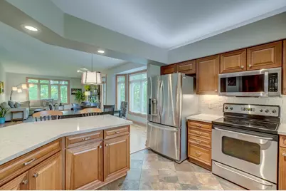 4610 Dallas Lane N, Plymouth, MN 55446 - Photo 11