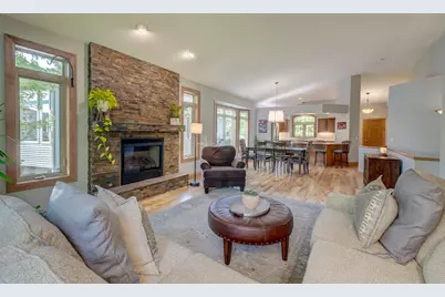 4610 Dallas Lane N, Plymouth, MN 55446 - Photo 5