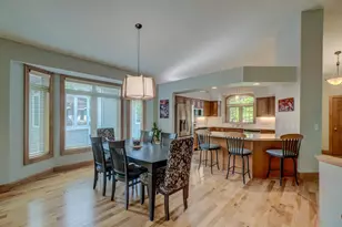 4610 Dallas Ln N, Plymouth, MN 55446 - Photo 7