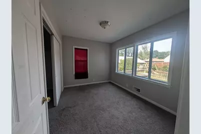 259 20th Avenue S, South Saint Paul, MN 55075 - Photo 11