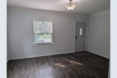 259 20th Avenue S, South Saint Paul, MN 55075 - Photo 3