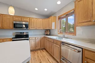 509 16th Ave W, Eveleth, MN 55734 - Photo 9