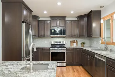 8275 College Trail, Inver Grove Heights, MN 55076 - Photo 11