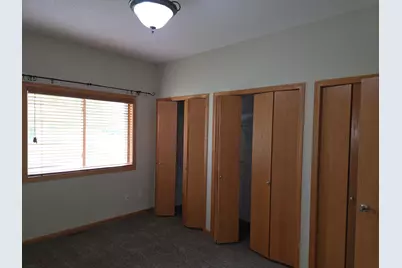 972 33rd Street S, Moorhead, MN 56560 - Photo 25