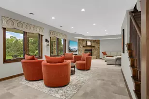 24600 Emerald Ln, Lakeville, MN 55044 - Photo 37