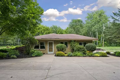 16425 Petersburg Street NE, Ham Lake, MN 55304 - Photo 3