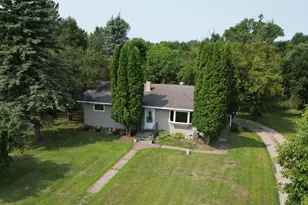 1213 Riverside Dr, Detroit Lakes, MN 56501 - Photo 1