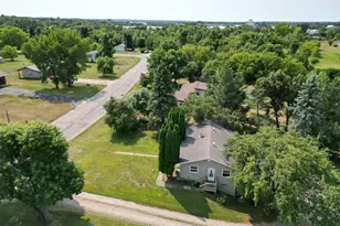 1213 Riverside Dr, Detroit Lakes, MN 56501 - Photo 55