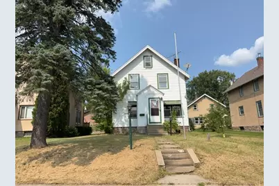 520 3rd Street NW, Chisholm, MN 55719 - Photo 1
