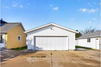 121 6th Street NE, Stewartville, MN 55976 - Photo 29